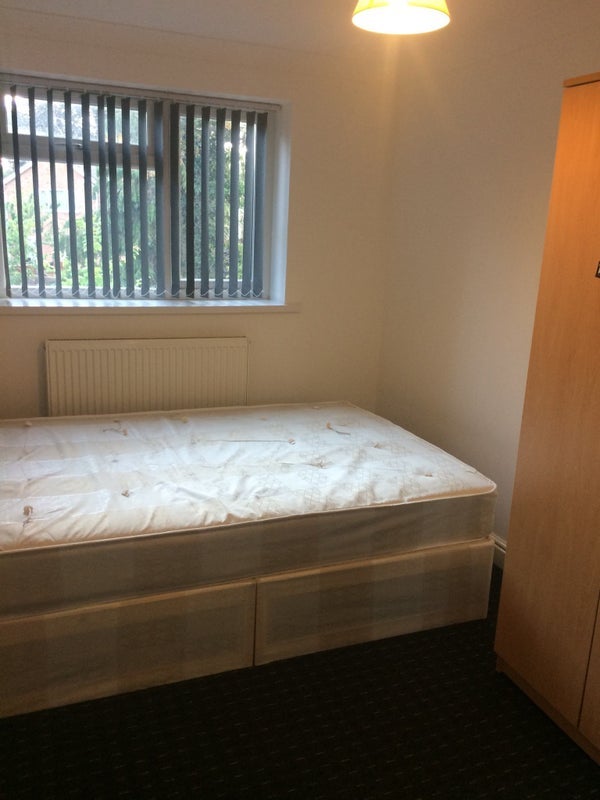 Room Welbeck Road in Maidenhead