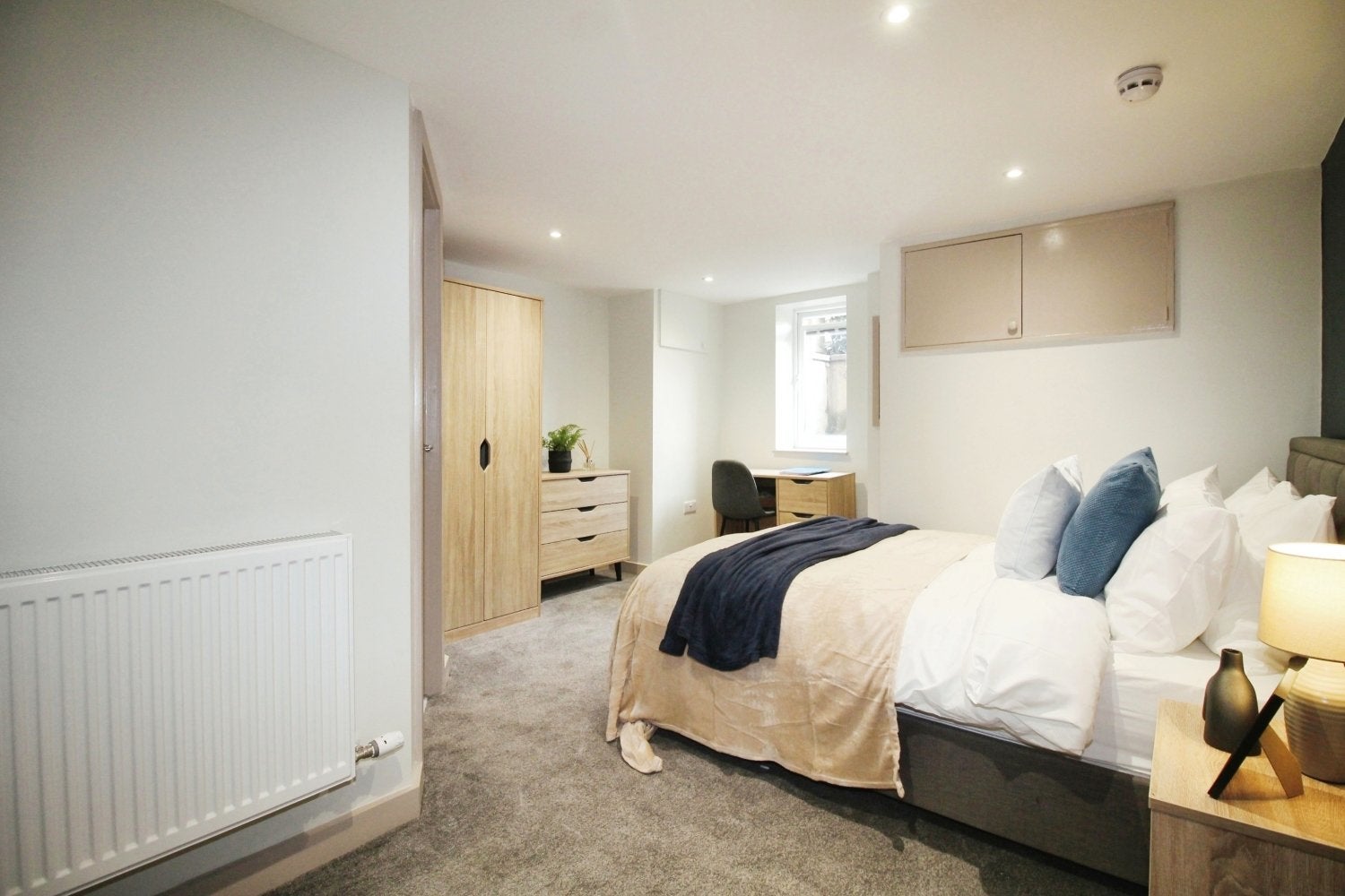 Room Back Burley Hill in Leeds