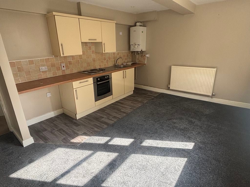 Flat Old William Street in Blaenavon
