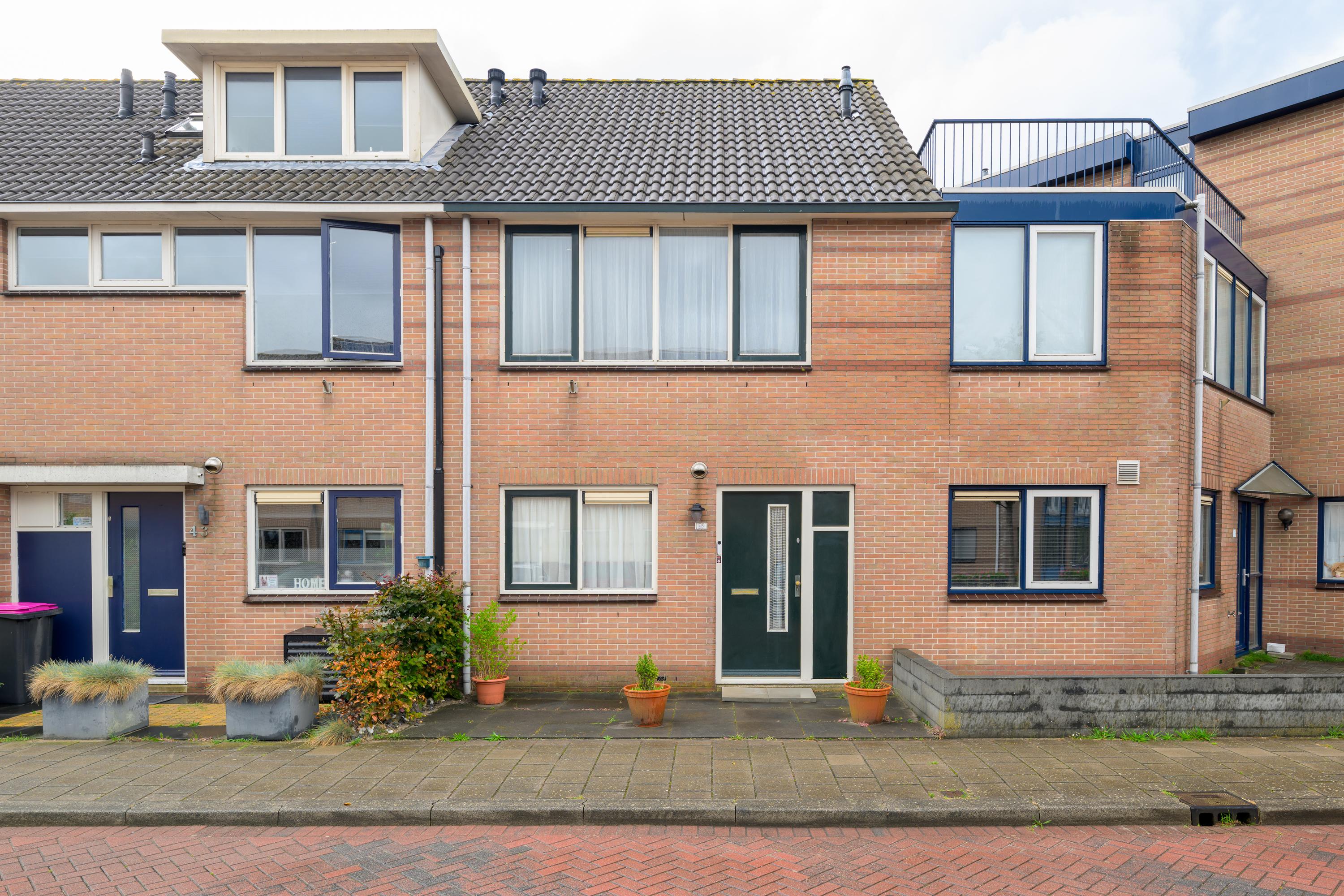Huis Kerkweide 45 in Leidschendam