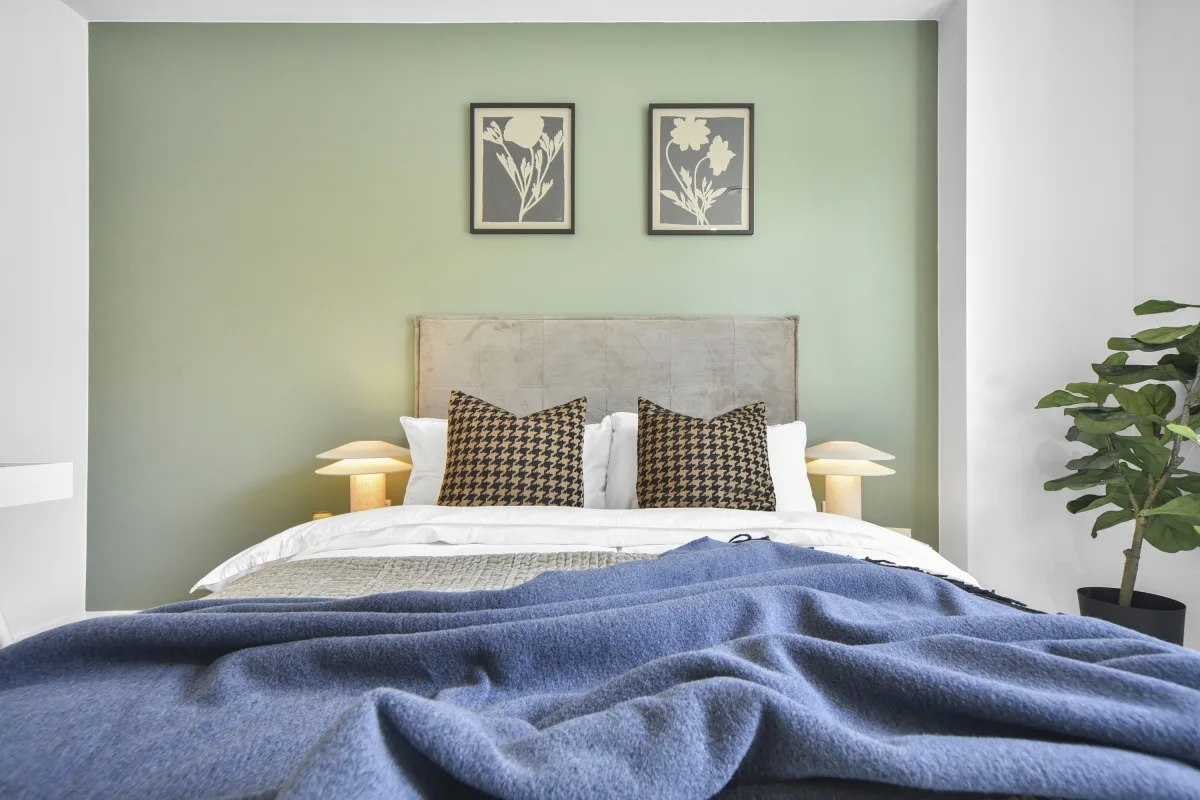 Flat Evelyn Street in Greater London