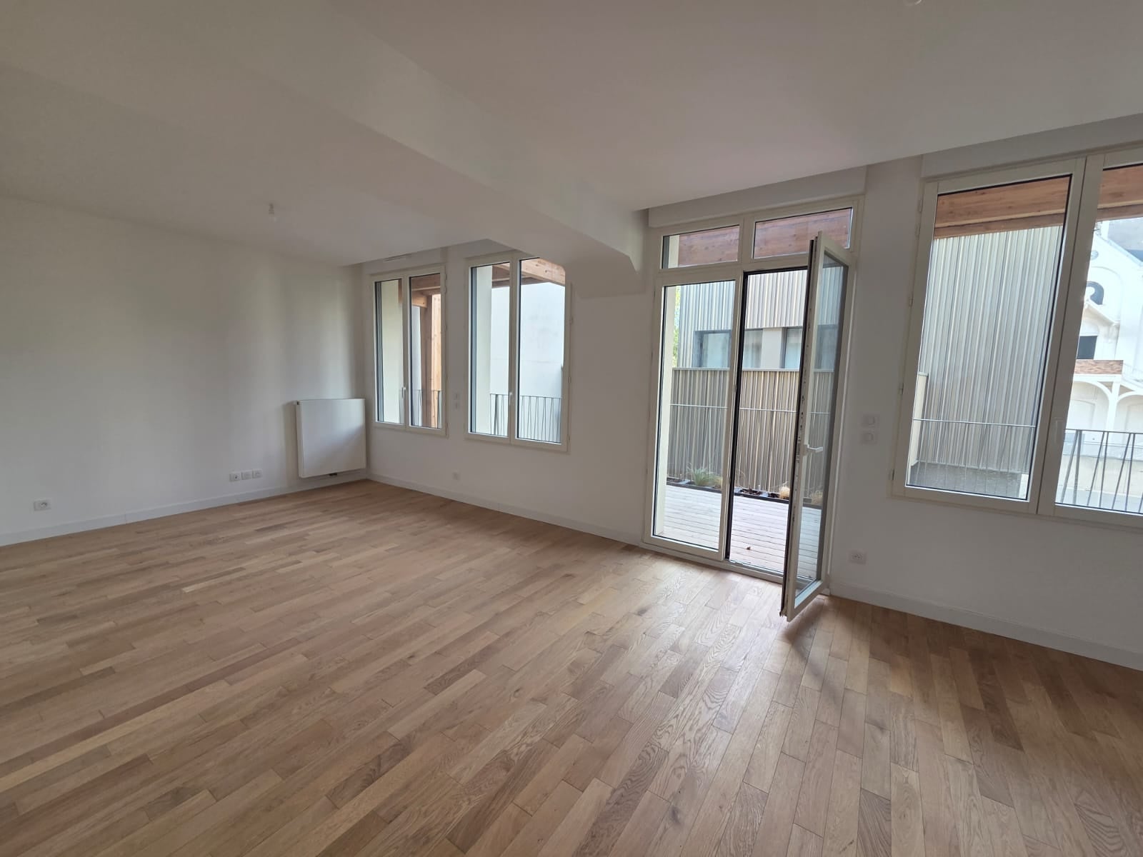 Flat Rue d'Annam in Paris