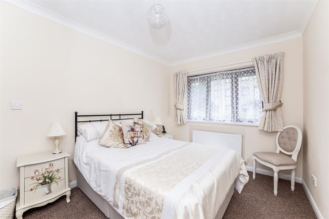Flat Belle Vue Road in Paignton