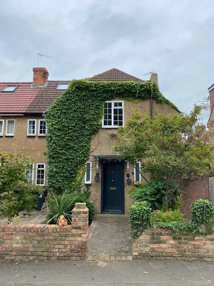 Room Avalon Road in Greater London