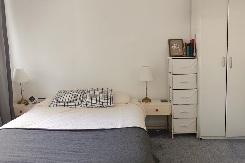 Room Clearwell Drive in City of Westminster
