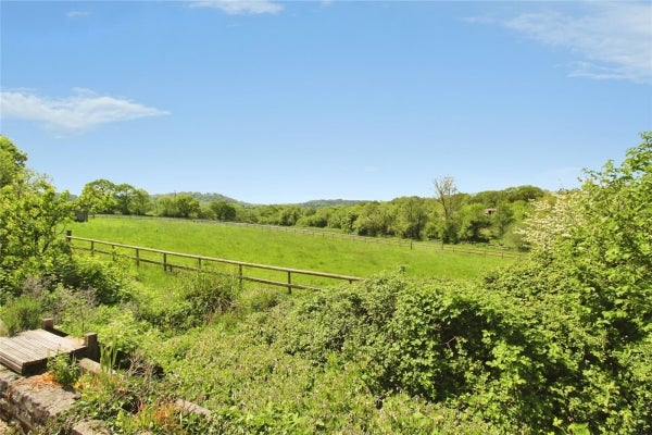 House Tiley Knap in Glanvilles Wootton
