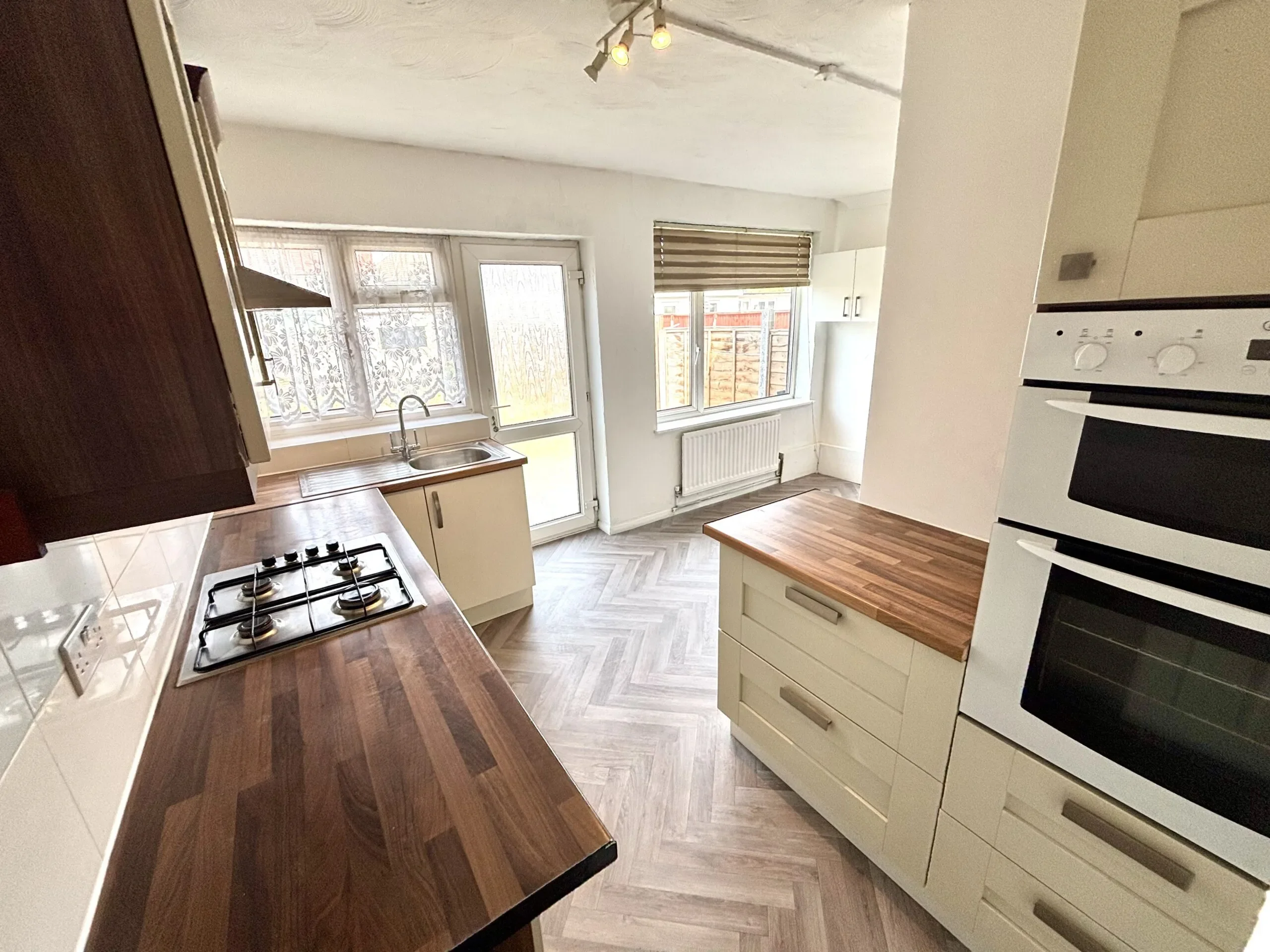 House Review Road in Greater London