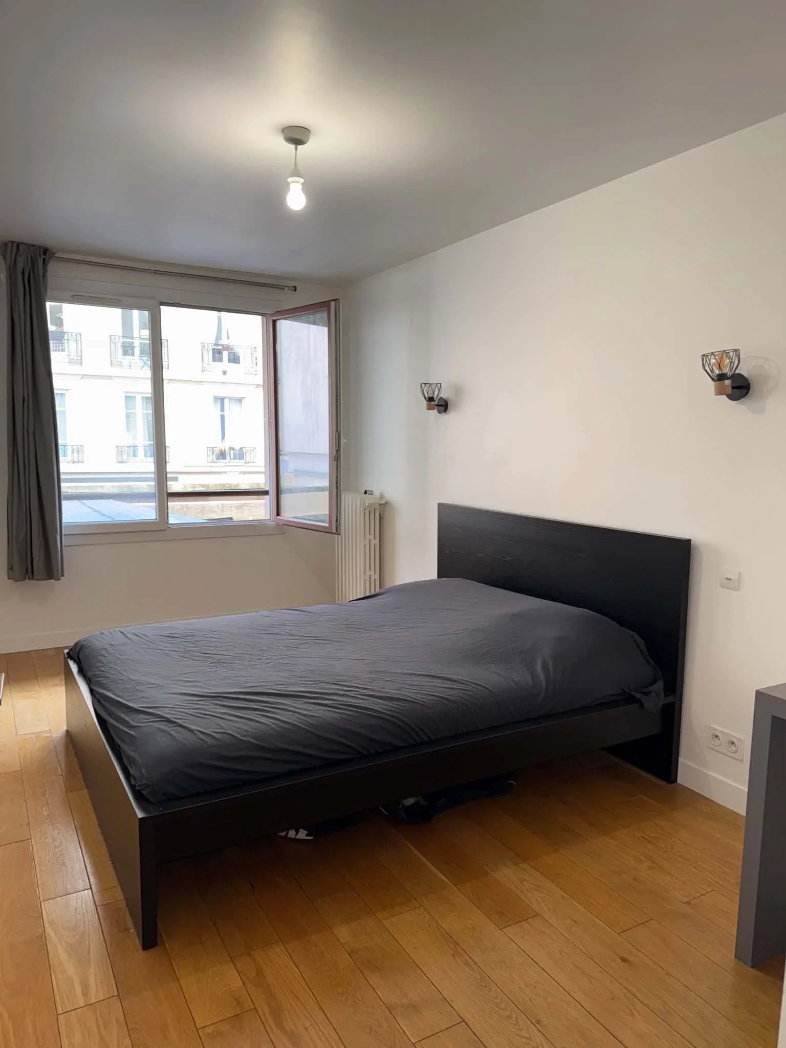 Chambre Rue Fourcroy à Paris