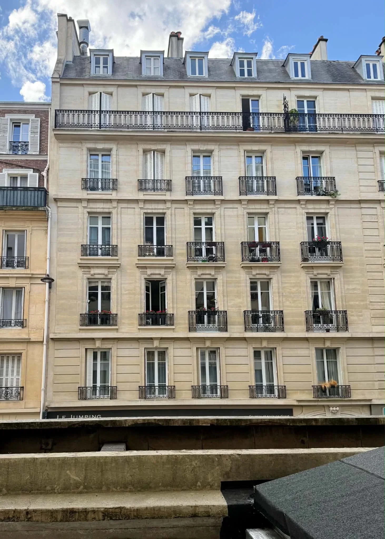Chambre Rue Fourcroy à Paris