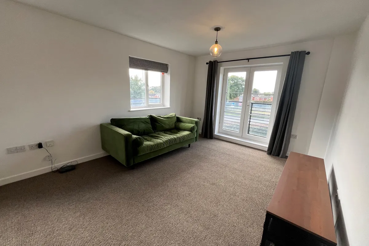 Flat Swarcliffe Approach in Leeds