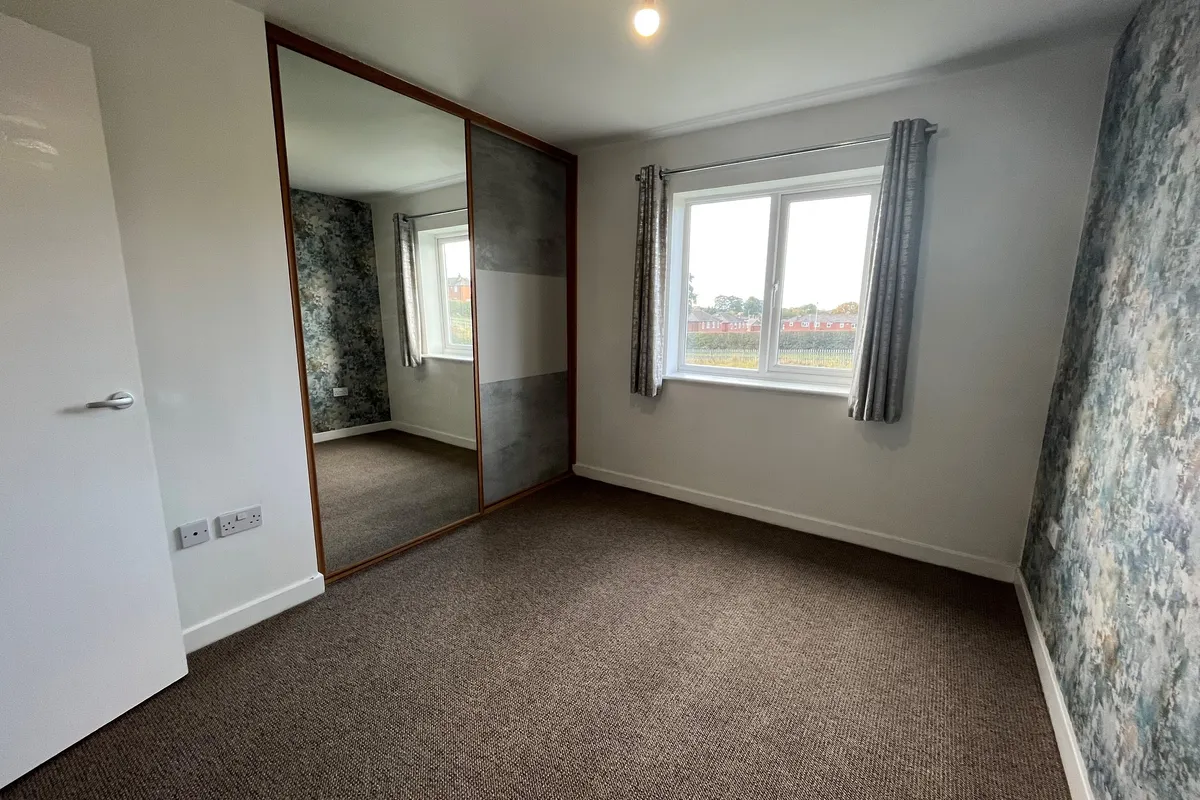 Flat Swarcliffe Approach in Leeds