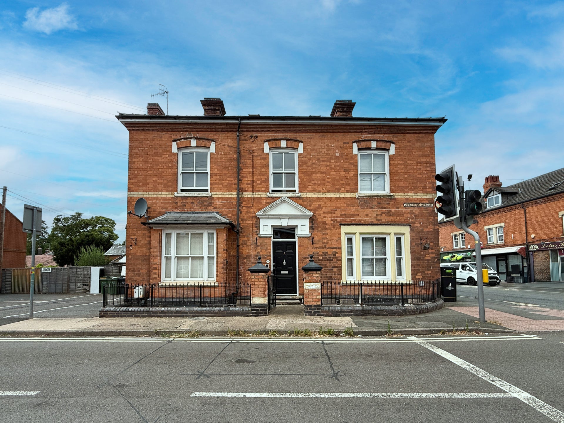Flat London Road in Worcester
