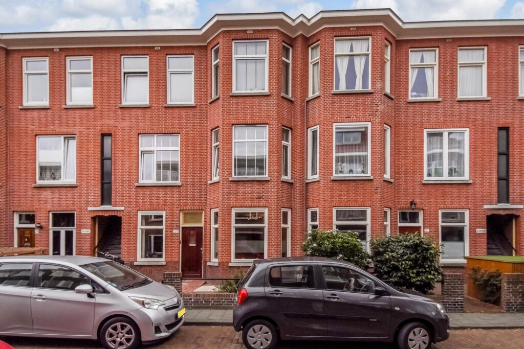 Appartement Lunterenstraat 220 in Den Haag