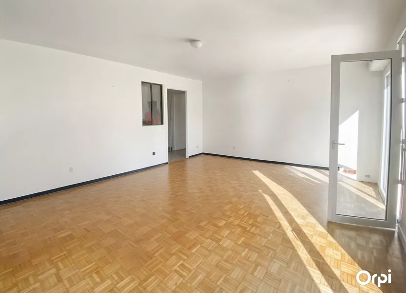 Appartement Place Raymond Moysan à Lorient