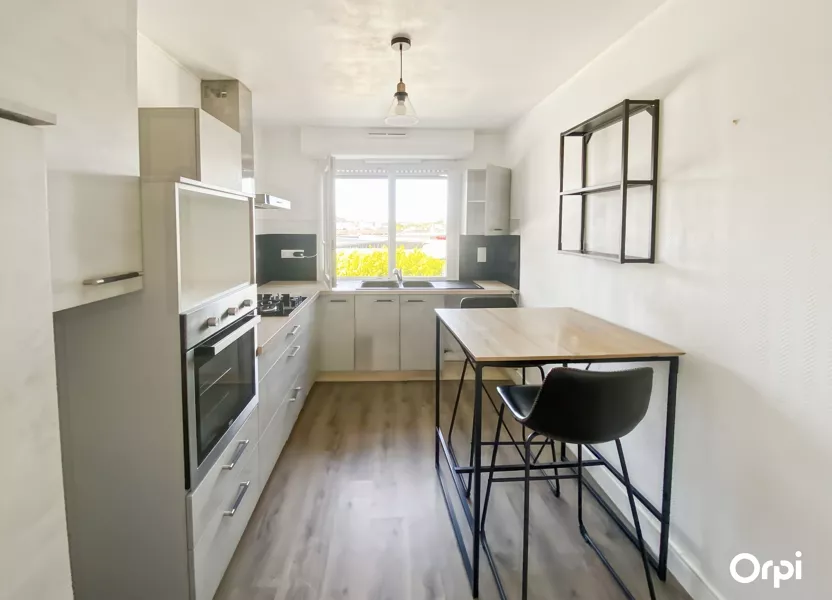 Appartement Place Raymond Moysan à Lorient