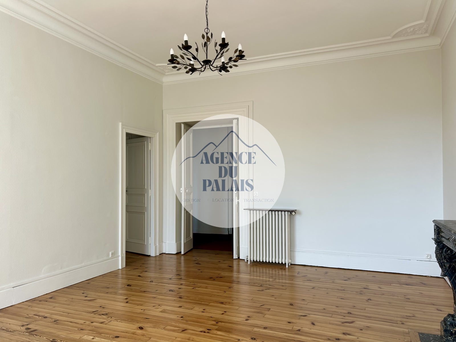 Appartement Cours du Général de Division Jacques Camou à Pau