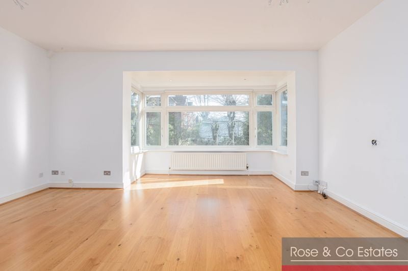 Flat Arkwright Road in Greater London