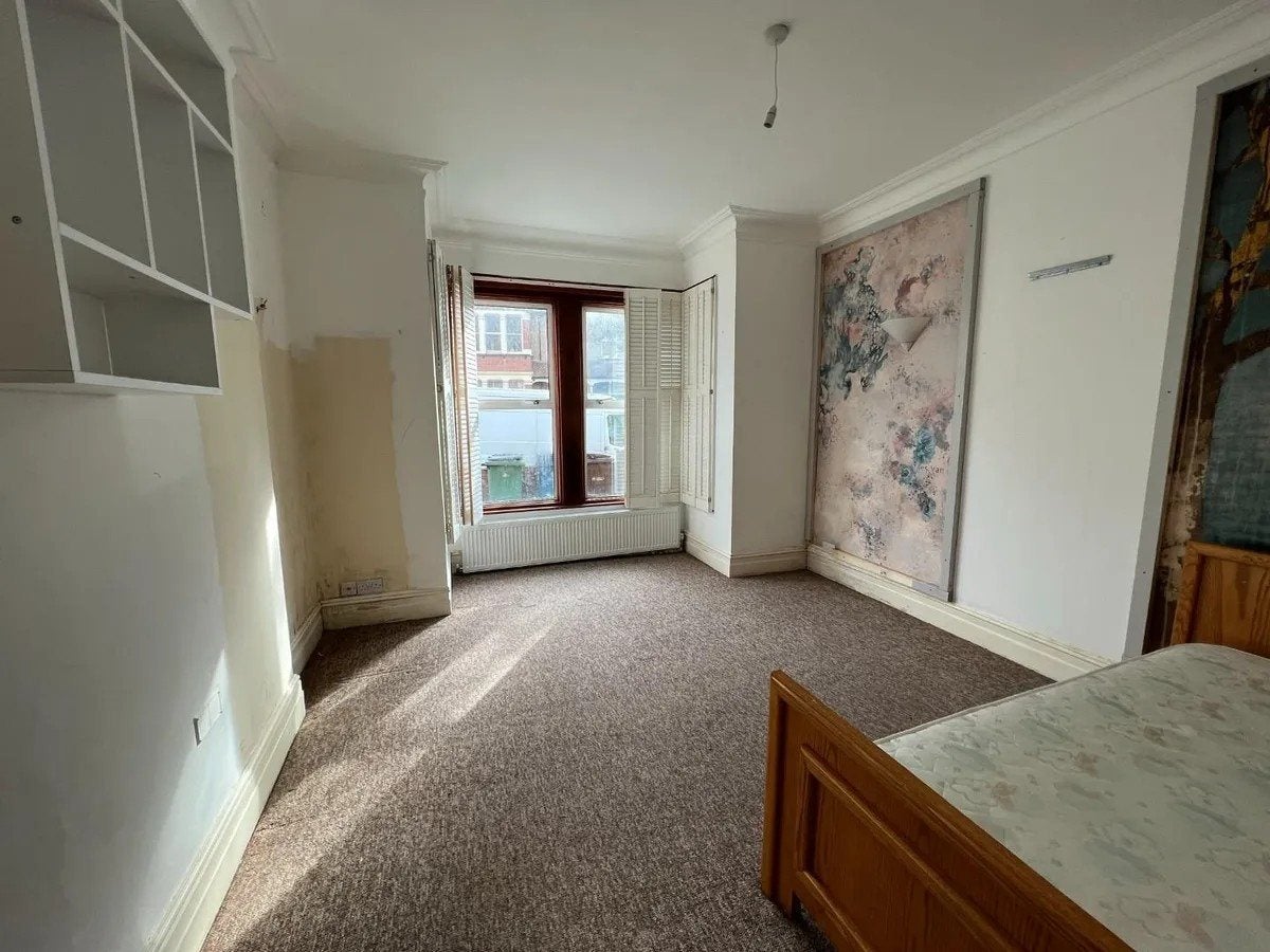 Flat College Road in Greater London