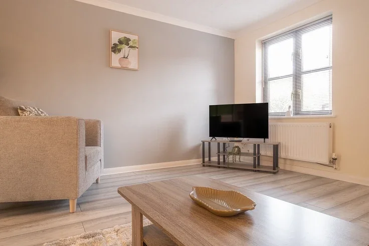 House Beresford Close in Milton Keynes