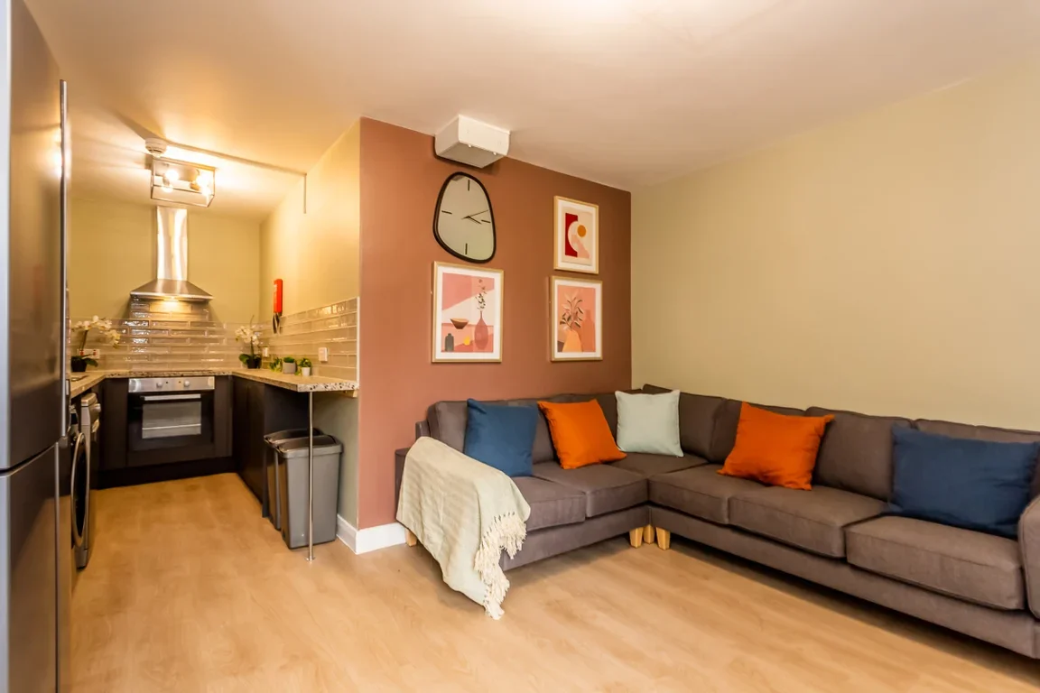 Flat Brass Thill in Durham