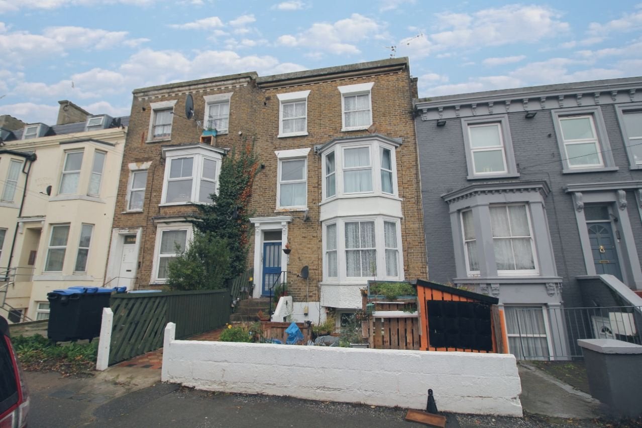 Flat Godwin Road in Thanet