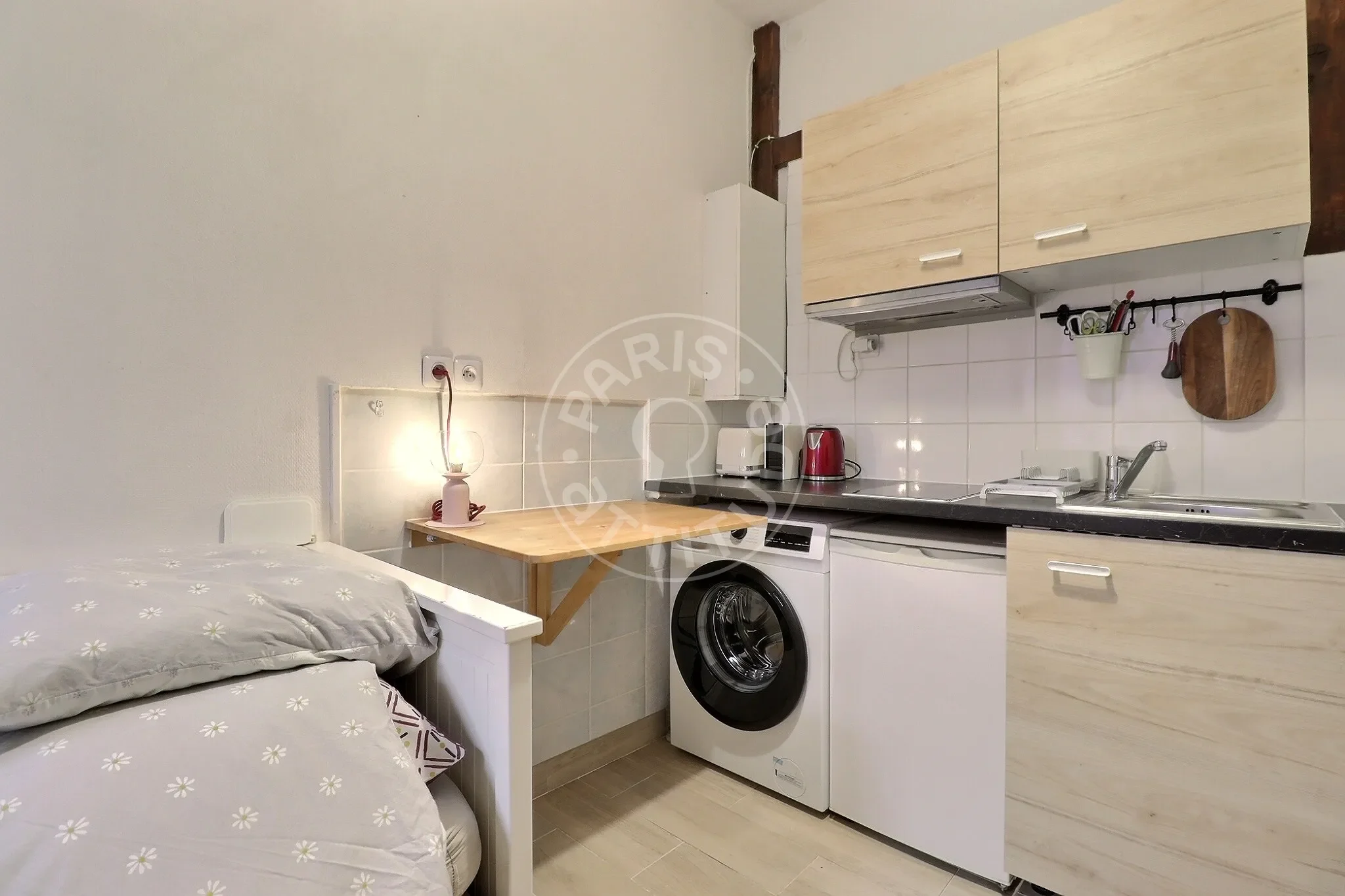 Appartement Passage Commun H/5 à Paris