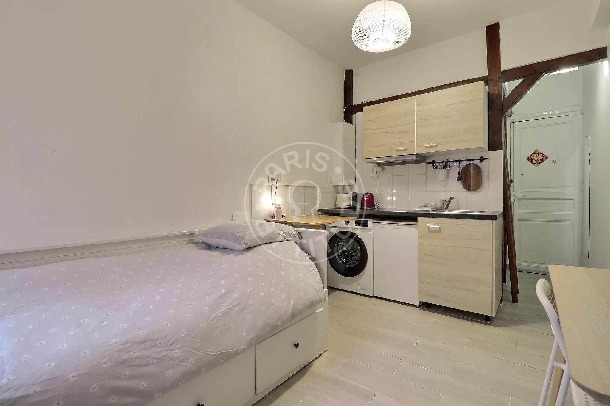 Appartement Passage Commun H/5 à Paris