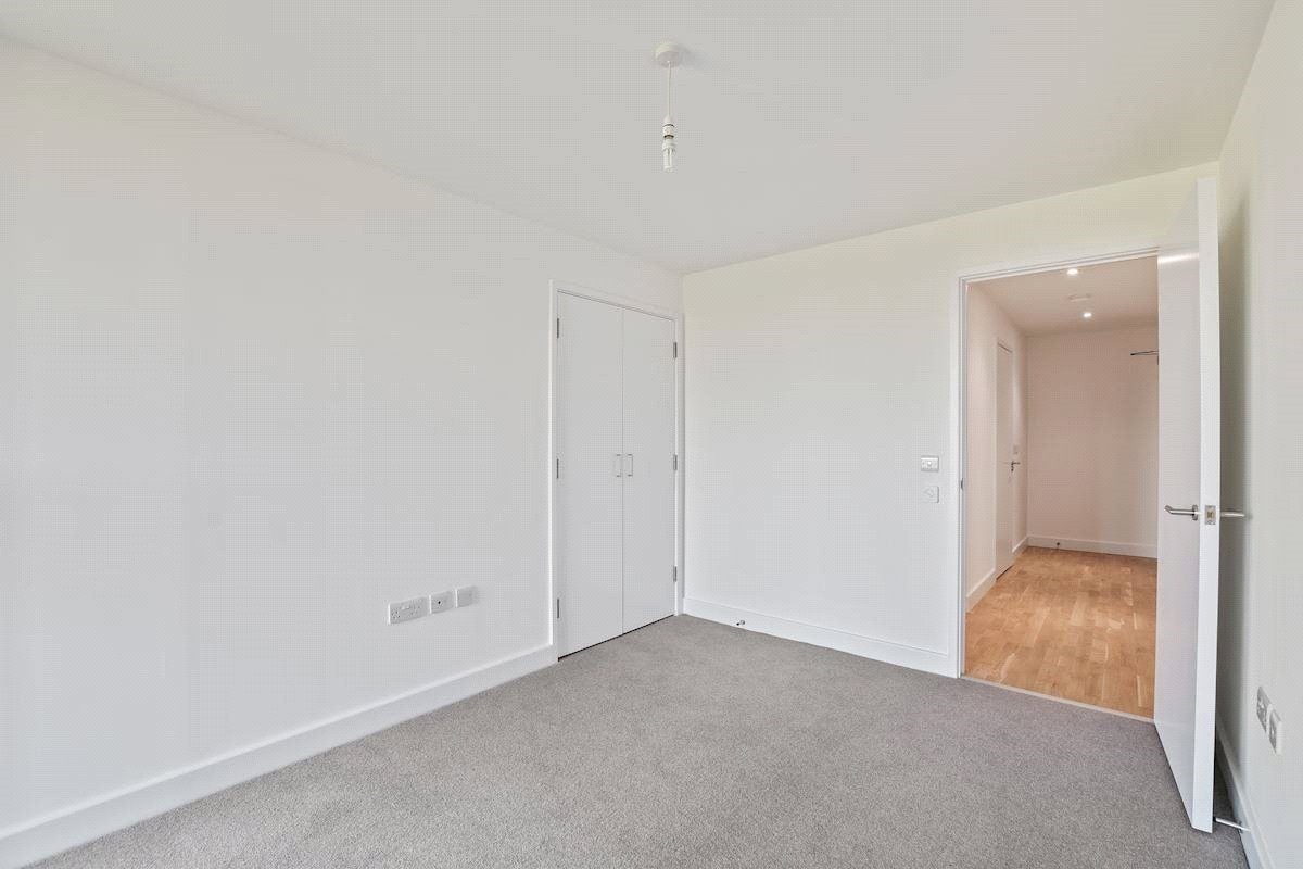 Flat Burgess Springs in Chelmsford