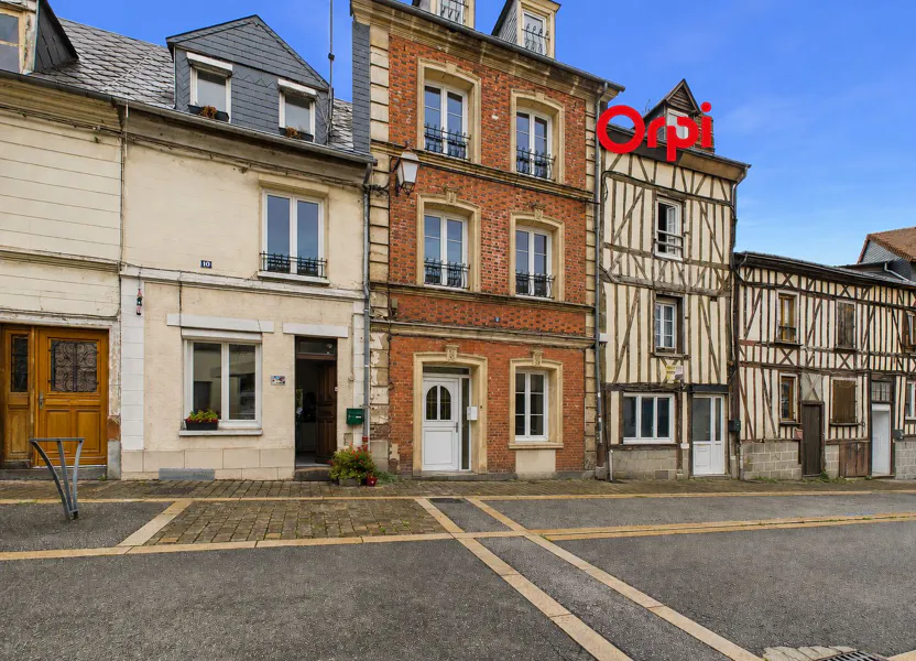 House Rue Thiers in Bernay