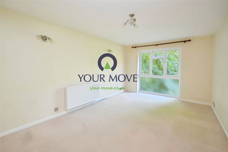 Flat Eaton Road in Greater London