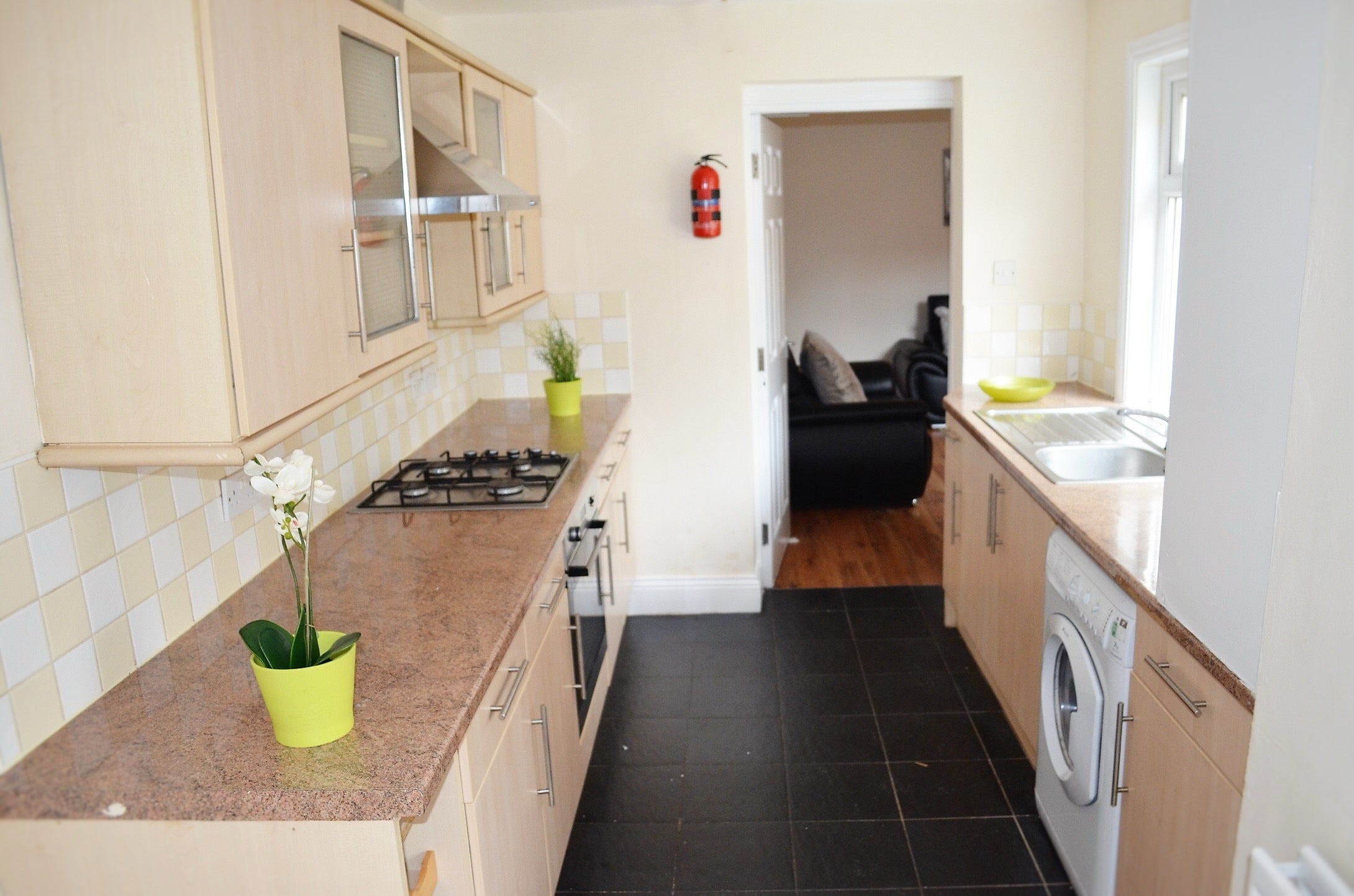 Flat Holmside Place in Newcastle upon Tyne