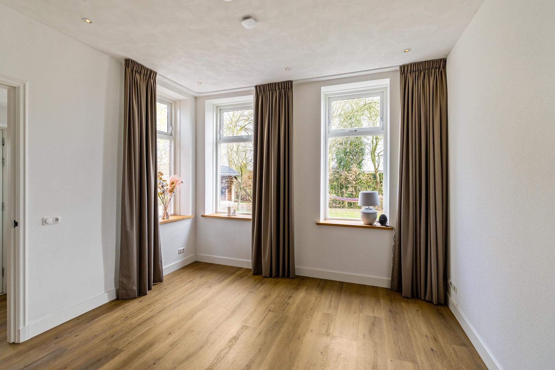 Vrijstaande woning te koop: Dwarshaspel 5, Zevenhuizen