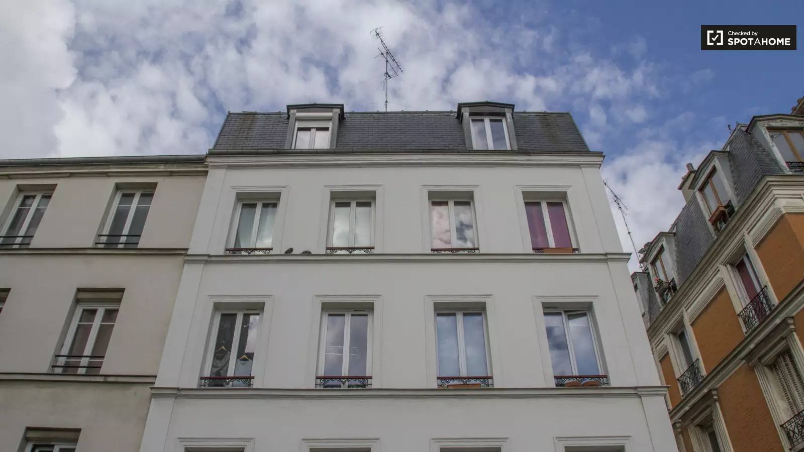 Appartement Rue Castagnary à Paris