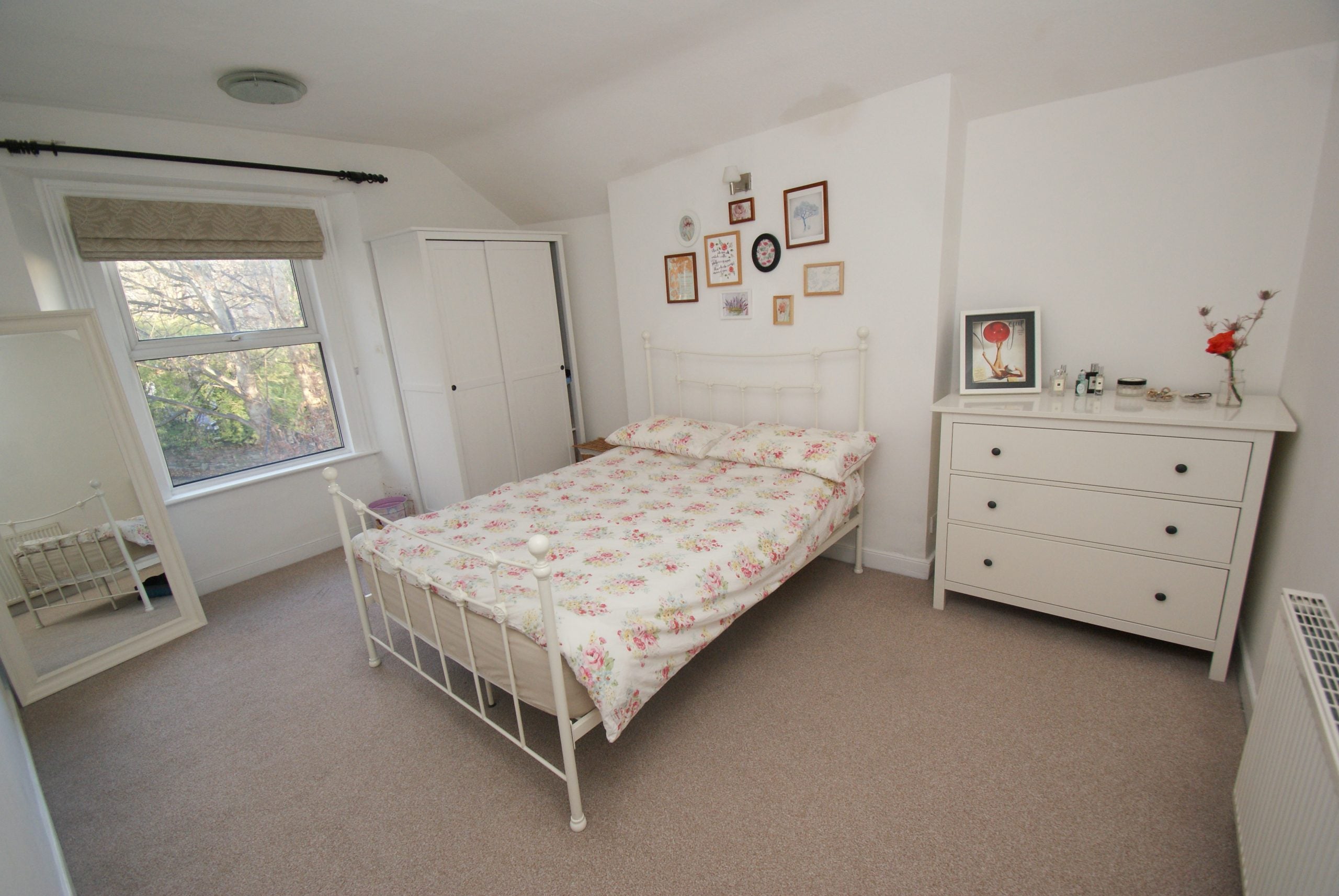 Flat Cotham Brow in Bristol