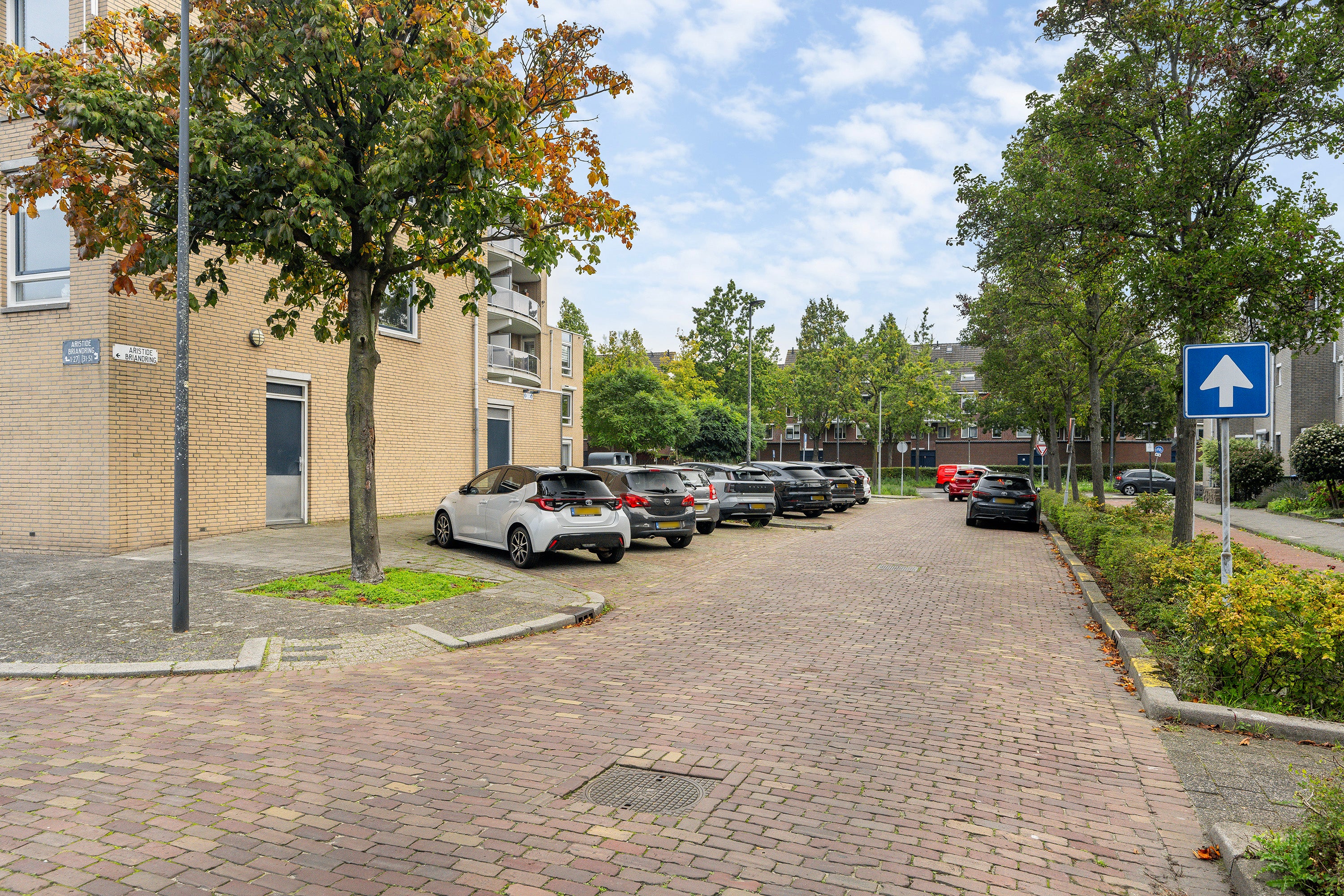 Appartement te koop: Aristide Briandring 49, Vlaardingen