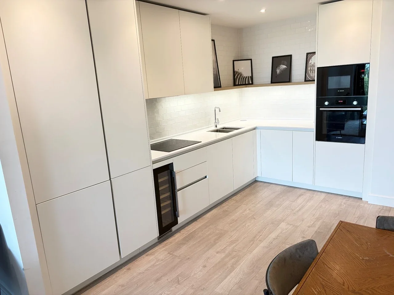 Flat Abbeydale Road in Greater London