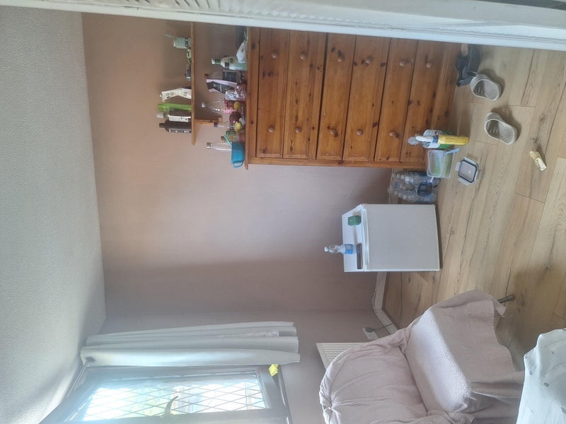 Room Alpha Road in Greater London