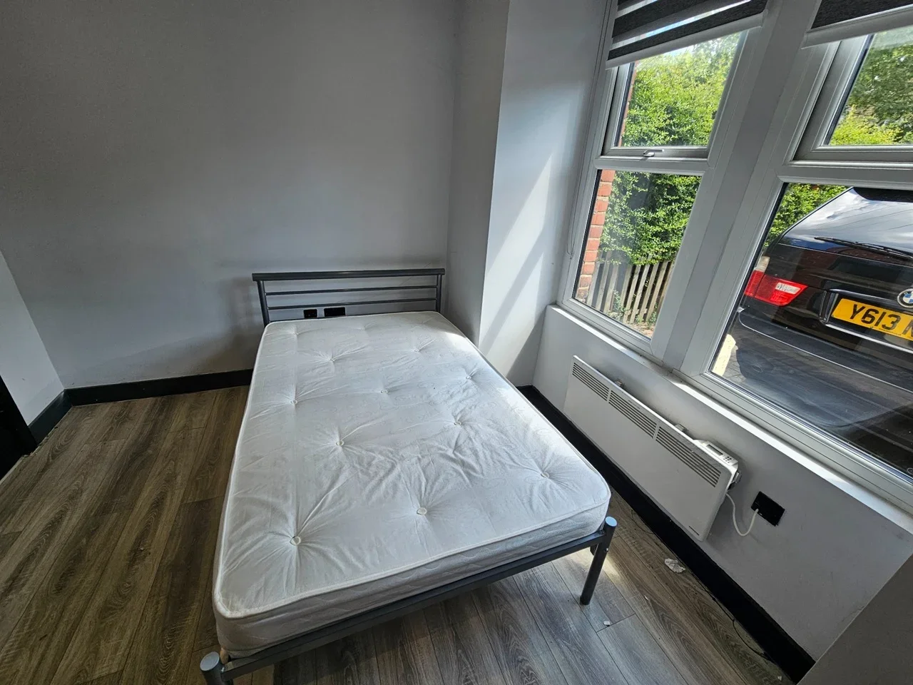 Flat Champion Crescent in Greater London