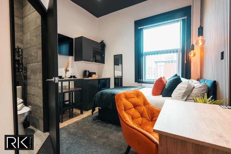 Room Eldon Street in Preston