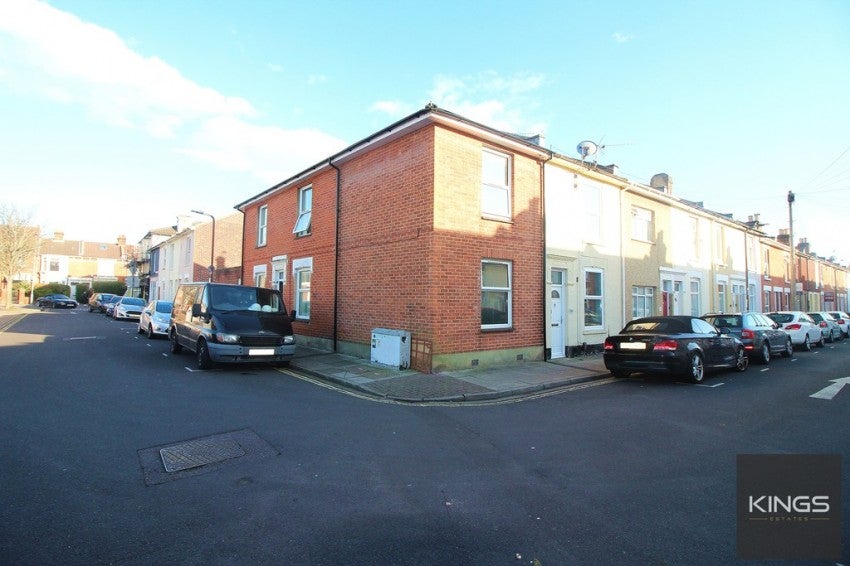 Flat Boulton Road in Portsmouth