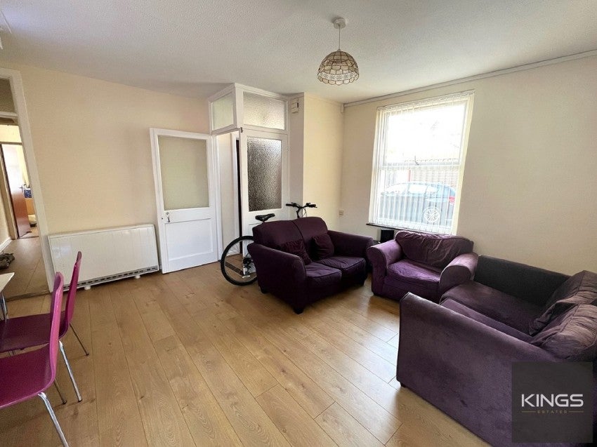 Flat Boulton Road in Portsmouth