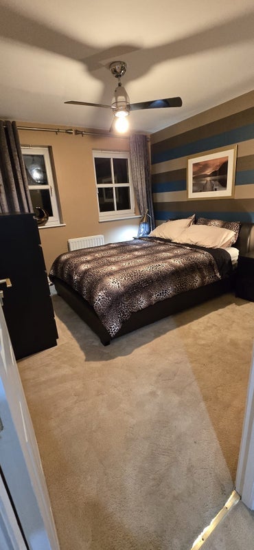 Room Big Brigs Way in Newtongrange
