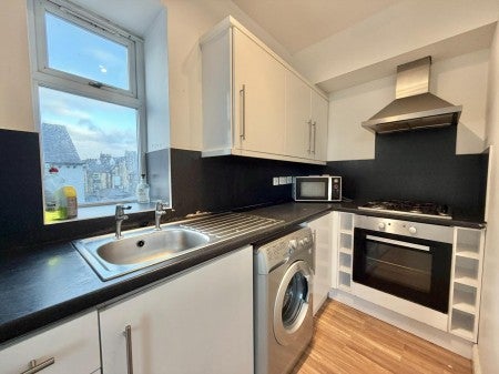 Flat Dodworth Road in Barnsley