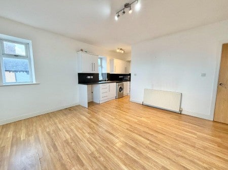 Flat Dodworth Road in Barnsley