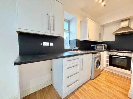 Flat Dodworth Road in Barnsley