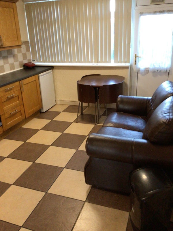 Room Whitchurch Way in Runcorn
