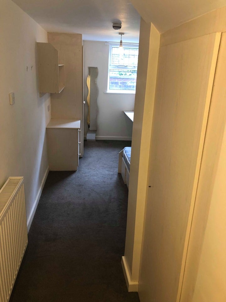 Flat Ash Road in Leeds