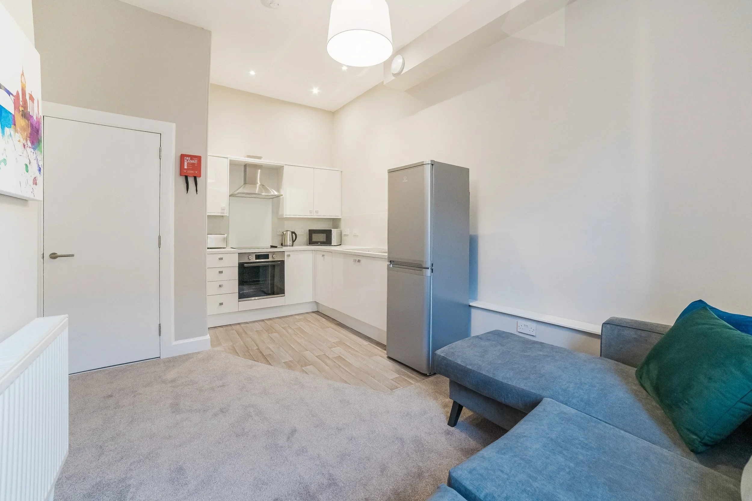 Flat Ogilvie Terrace in City of Edinburgh