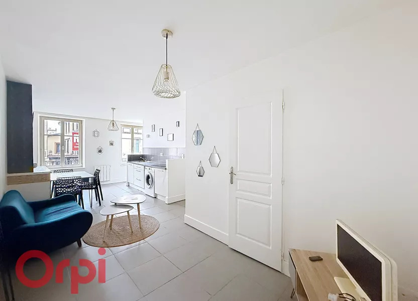 Flat Rue Pierre Chalnot in Nancy