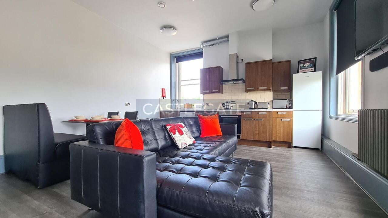 Room St George's Square in Kirklees